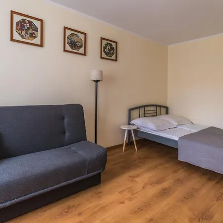 Homestay Pokoje Goscinne Lipowa Sztutowo